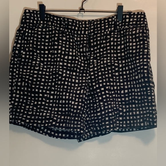 Ann Taylor Pants - Ann Taylor Loft Square Print Chino Shorts